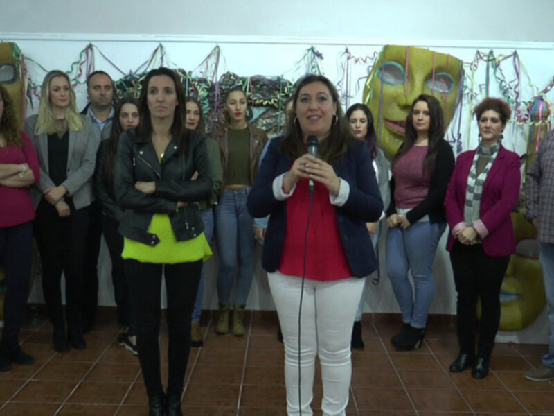 El Carnaval de Chipiona 2017 echa a anda institucionalmente con la inauguración de la exposición de carteles