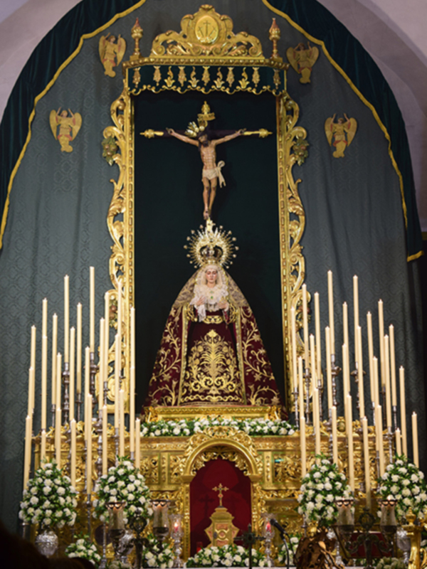 Novena a la Virgen de las Angustias de la Hermandad de la Vera-cruz de Alcalá del Río.