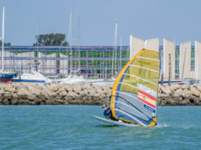 La Armada hispalense de tablas y Láser, en la Semana Olímpica de Valencia