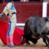 Javier Jiménez saluda una ovación en la primera corrida de San Isidro 2017
