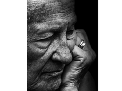 20 fotos con 20gestos y muchas vidas junto al Alzheimer