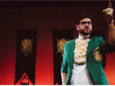 El Teatro Auditorio Riberas del Guadaíra acoge este fin de semana las dos comedias teatrales del conocido actor y humorista