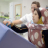 La Fundación Hospitales Vithas Nisa sufraga el tratamiento de neurorrehabilitación de una mujer saharaui