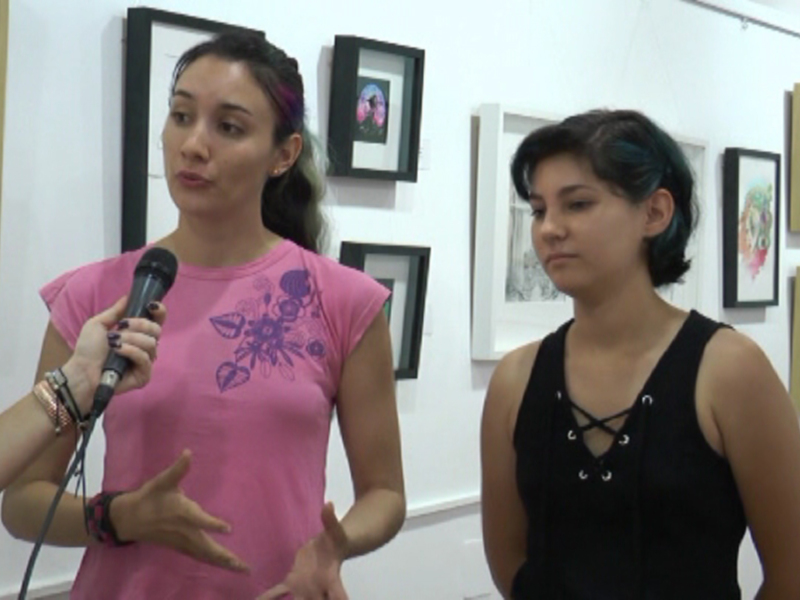 Gloria Arroyo y Carolina peña exponen dibujos e ilustraciones hasta en el Chusco bajo el título de “La mujer y el rito”