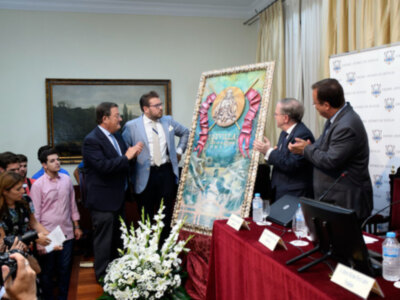 Se presentó el cartel de la Virgen de los Reyes por el consejo de Cofradía de Sevilla.