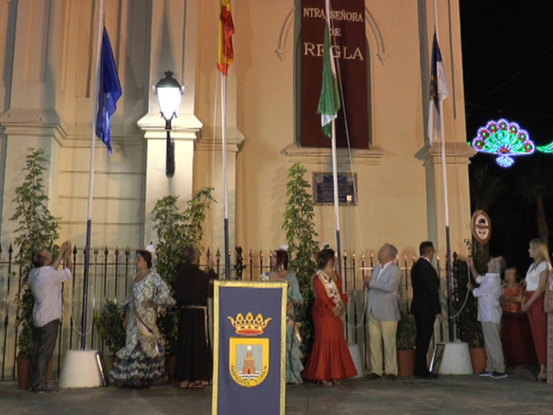 Animación en la noche inaugural de las fiestas patronales de Nuestra Señora de Regla