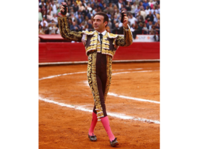 Ponce, muy sensibilizado con la tragedia de México, se ofrece para torear a beneficio de los damnificados por el terremoto