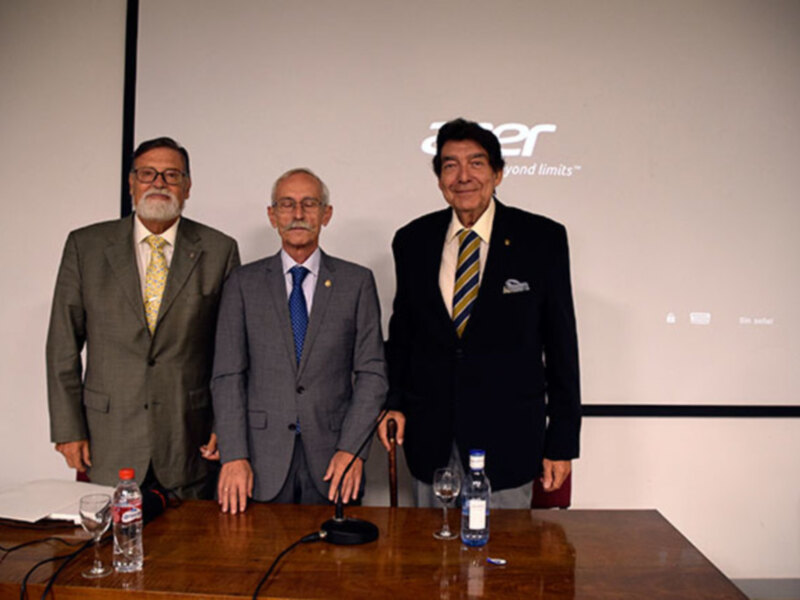 Las enfermedades Carlos I de España y V de Alemania por el Dr. Epifanio Lupión Cruz