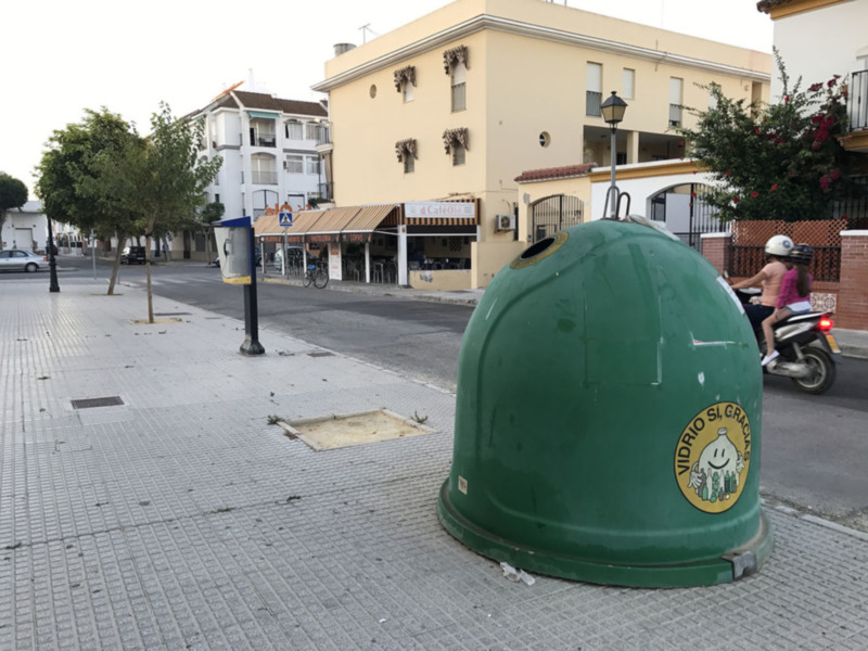 El plan de verano de Ecovidrio logra que se recicle en Chipiona un 31 por ciento más que en 2016