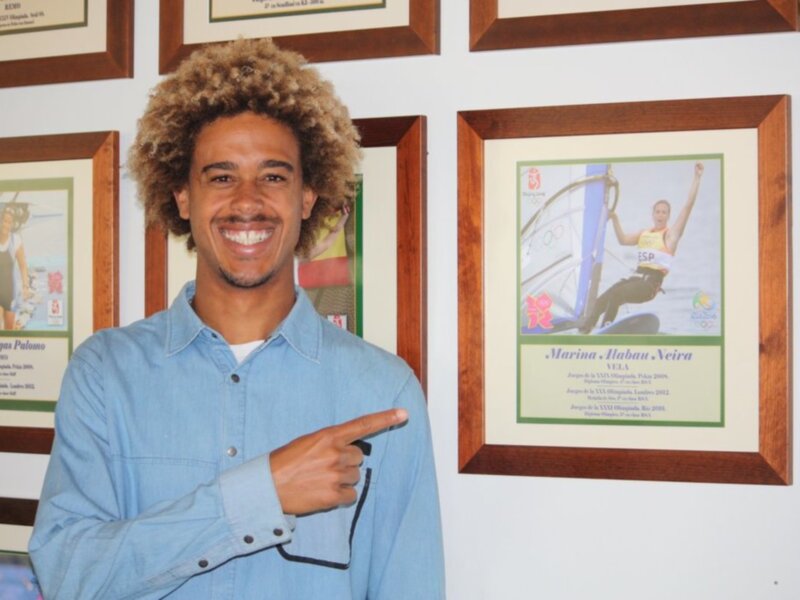 El campeón mundial de kitesurf Matchu Lopes, en el Club Náutico
