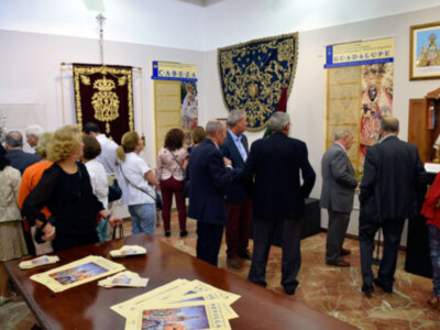 “Devociones en Andalucía”, exhibición de las hermandes de gloria en Sevilla en el Circulo Mercantil.