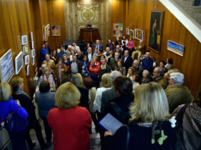 Arte entre amigas la exposición de pintura en el colegio de medico.