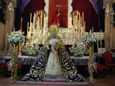 Cultos a la virgen de la Esperanza de Alcalá del Río