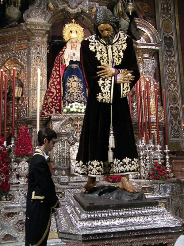Besapiés del Señor de Martínez Montañés.