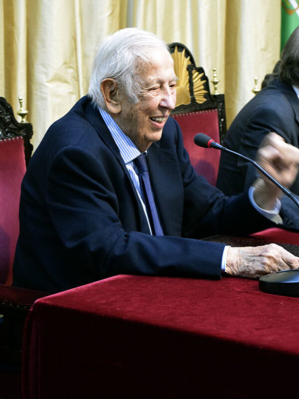 Muere Manuel Olivencia Ruiz Maestro de Abogados.