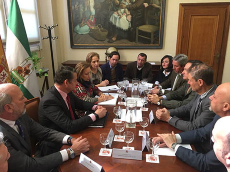 Apoyo del Gobierno al sector de la aceituna de mesa
