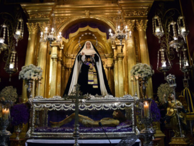 La Virgen de los Dolores Ilipense vestida de Hebrea en tiempo cuaresmal.