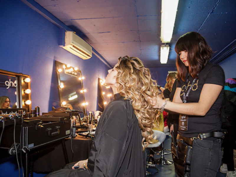 Ghd acompaña a los artistas de OT en    Madrid como Peluquería Oficial de la   Gira Operación Triunfo 2017