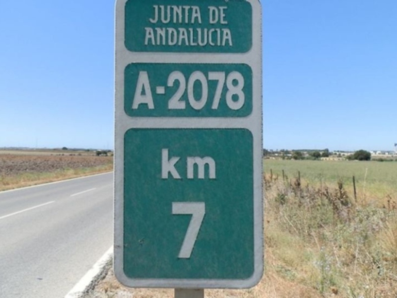 La Junta informa sobre los proyectos de mejora de la carretera que une Jerez con Rota y da acceso a Costa Ballena