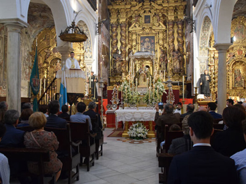 Los Hermanos de la Virgen del Mar celebraron la Solemne Función en la Iglesia de la Misericordia de Sevilla.