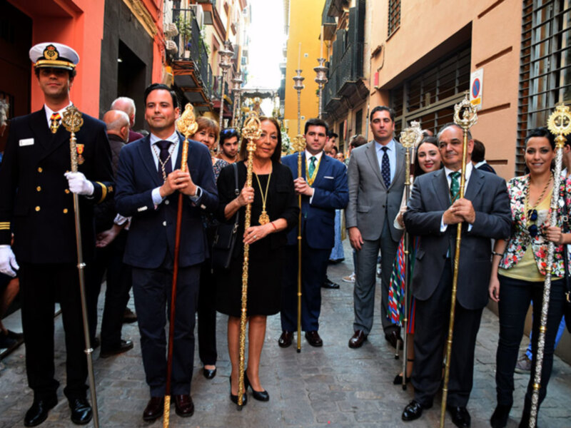 La Hermandad de la Virgen del Mar fue Fundada  por un grupo de almerienses en Sevilla.