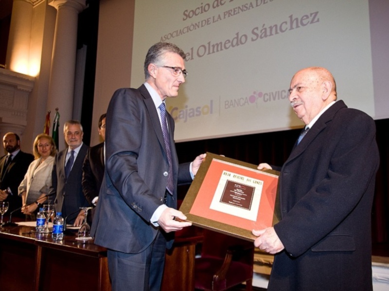 Fallece Manuel Olmedo, miembro número 1 y Socio de Honor de la Asociación de la Prensa de Sevilla