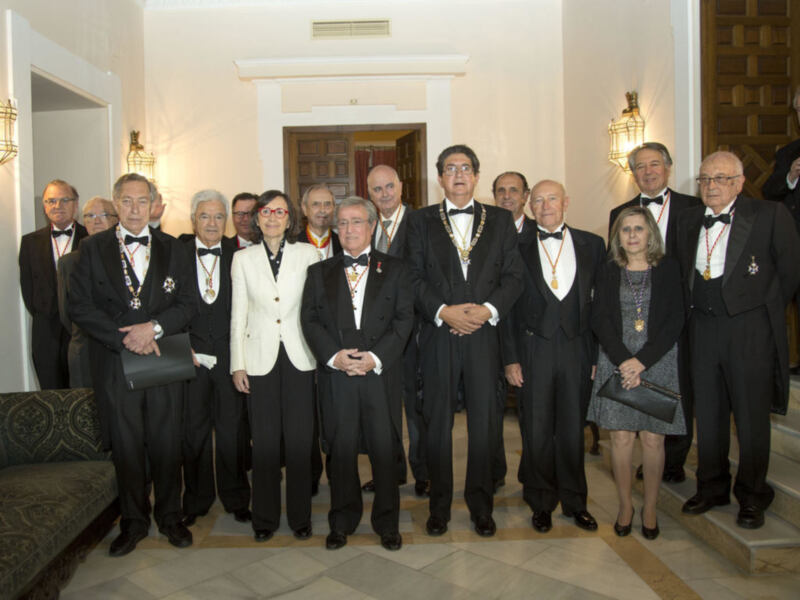 El Colegio de Abogados ingresa en la Real Academia Sevillana de Legislación y Jurisprudencia.