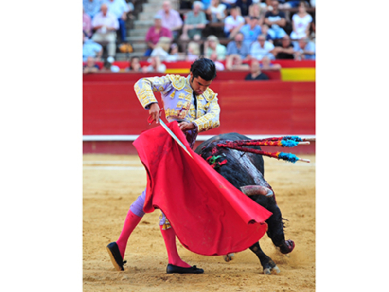 Impacta Diego San Román en la primera de la Feria de Julio