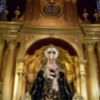 La Virgen de los Dolores de Alcalá del Río vestida en tiempo ordinario.