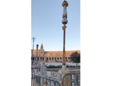 Vandalismo en la Plaza de España de Sevilla