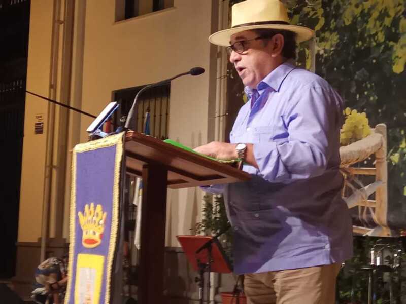 Pepe Pinto se rodeó inmejorablemente para una exaltación de las Fiestas del Moscatel entrañable y cargada de sentimiento
