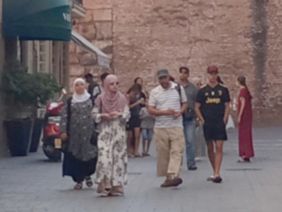 El turismo de países árabes crece lentamente en Sevilla.