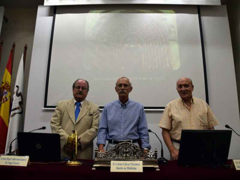 En el ateneo de Sevilla se presentó la conferencia las 10 Maravillas de Navarra