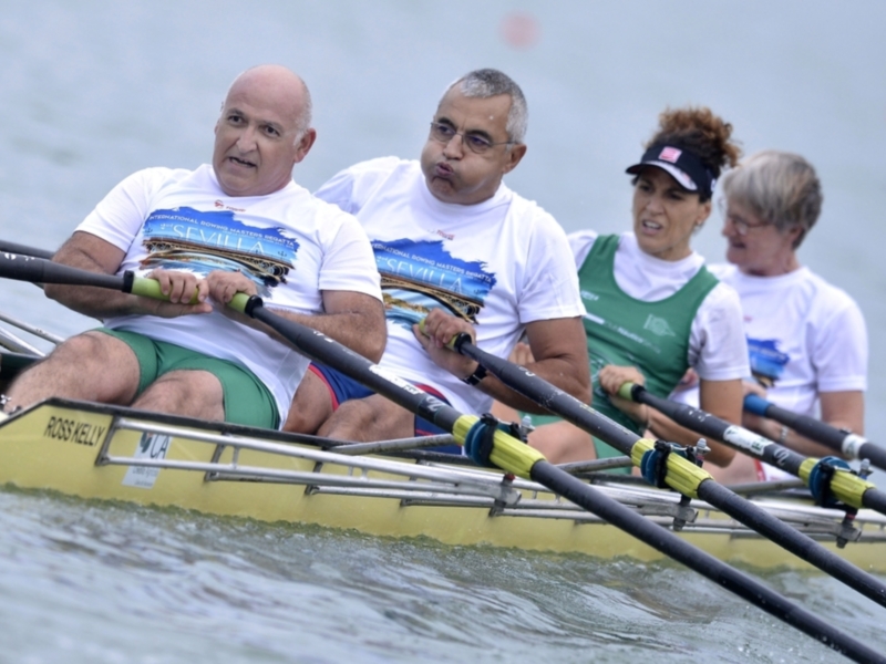 Broche final de la Sevilla International Rowing Masters Regatta
