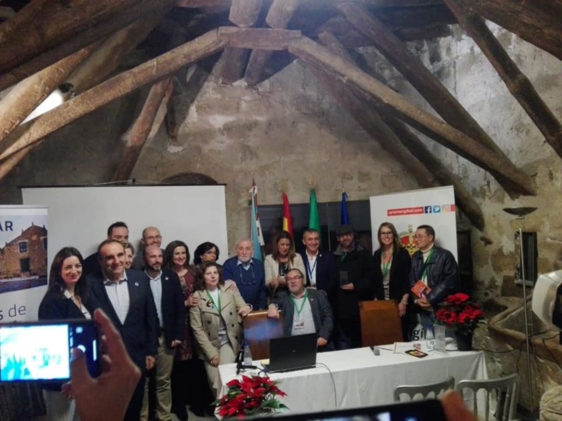 Crónica literaria de 35 años de Educación Permanente de Adultos