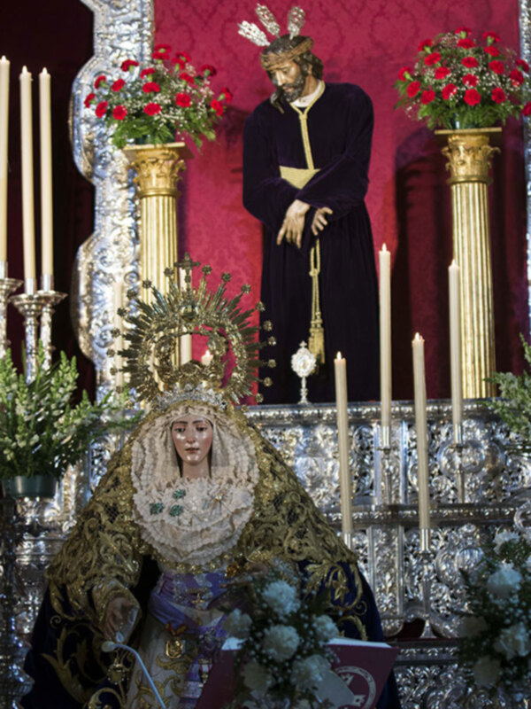 Alcalá del Río  celebró los cultos de Besamanos de la Hermandad de los Pescadores.