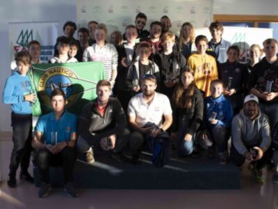 La flota del Náutico Sevilla se luce en la New Year Race de El Puerto