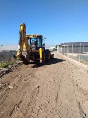 Agricultura continua con las tareas de mantenimiento de caminos rurales