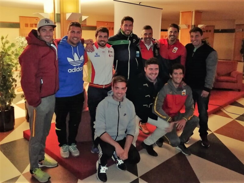 Charla-conferencia de la selección española de piragüismo en el Club Náutico Sevilla
