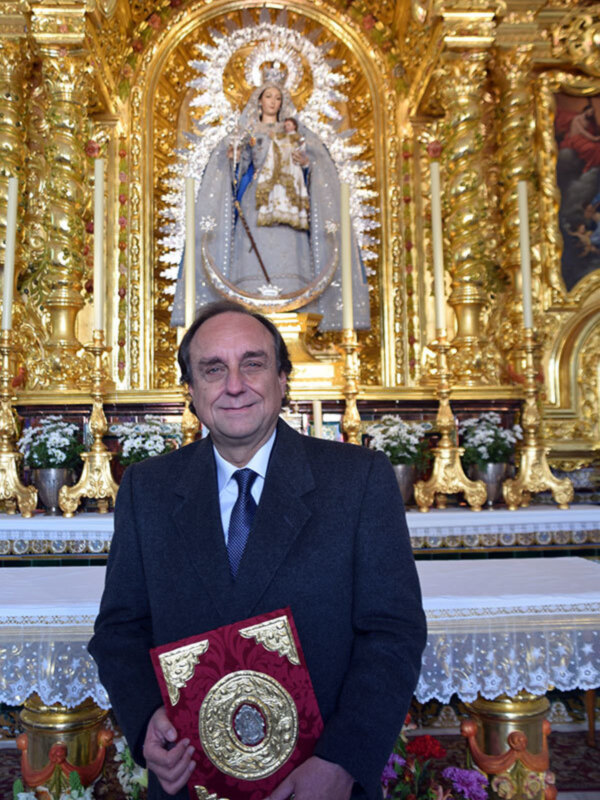 Pregón mariano de autentico baluarte de fe por Antonio Bellido Navarro.