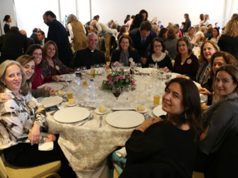 Homenaje al párroco Ignacio Jiménez Sánchez -Dalp en el rastrillo de Nuevo Futuro