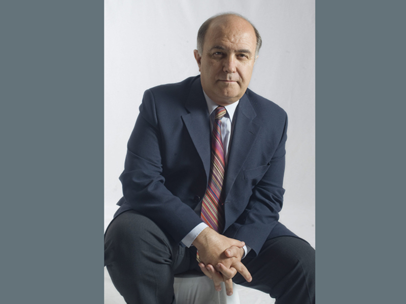 Presentación HOY del libro “Del Plomo al Bit” del periodista Manuel Capelo el 20 febrero en el Ateneo de Sevilla