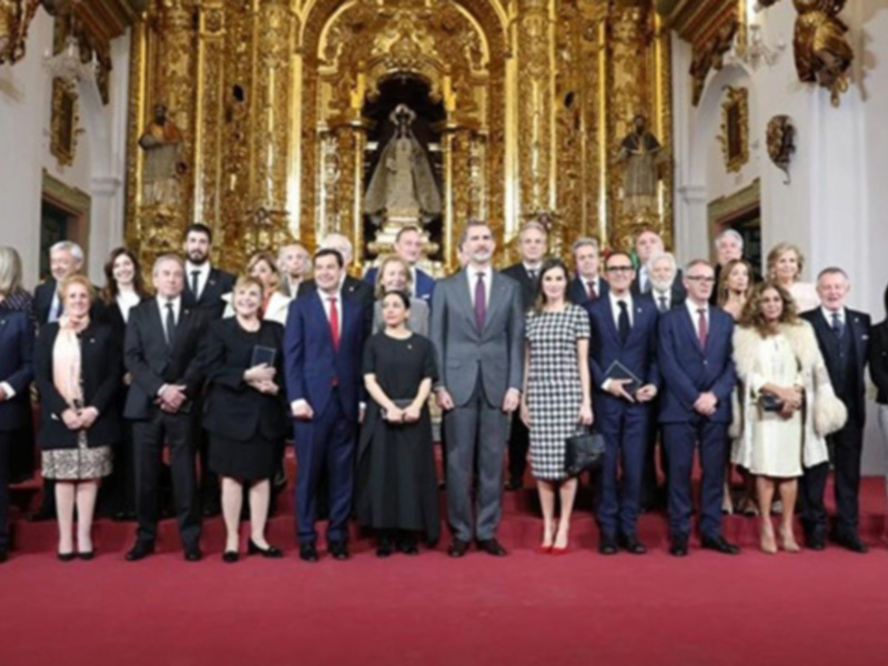 Los Reyes de España hacen entrega a la Paisajista Consuelo Martínez-Correcher de la Medalla de Oro al Mérito a las Bellas Artes 2017