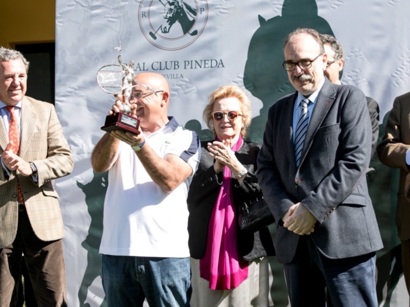 Borja Fayos se hace con dos victorias en Pineda junto a Shining Torch y Cote Match