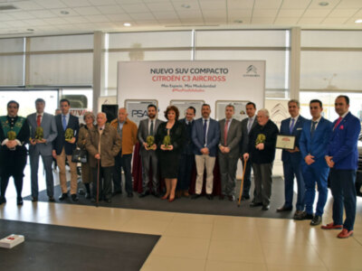 La Asociación cultural Tradiciones Sevillana, entregaron sus premios