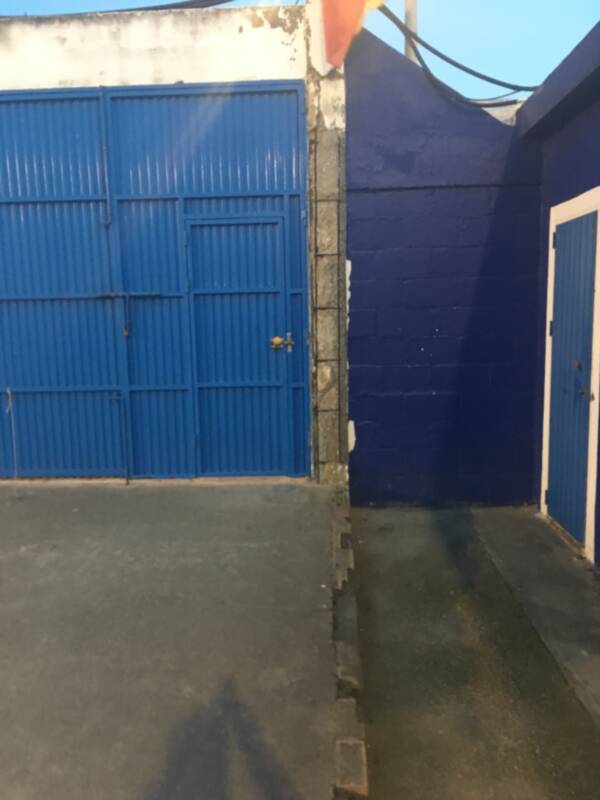 IU de Chipiona solicita que se adecente la puerta principal del estadio de fútbol "Gutiérrez Amérigo"