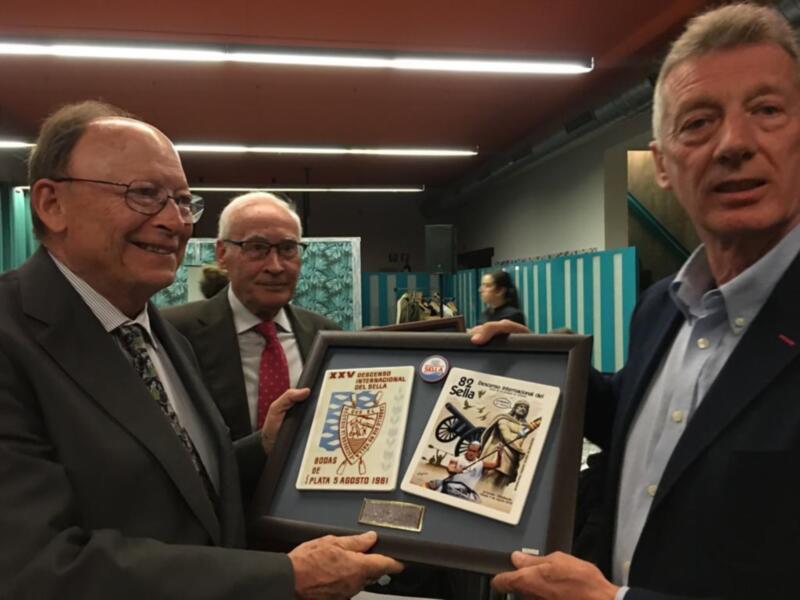 Homenaje al piragüismo español del Club Piragüismo Triana