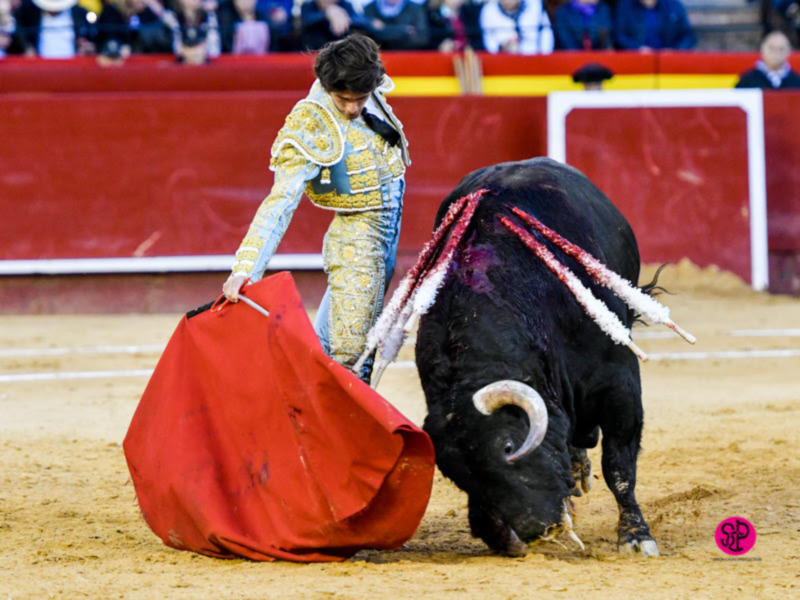 Castella y Horroroso de Jandilla, faena de alto voltaje