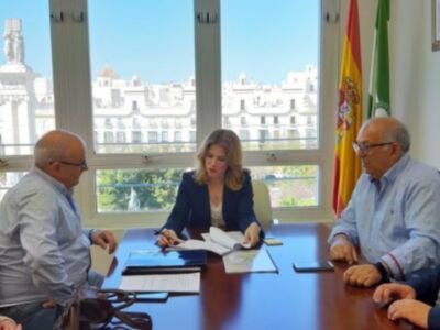 Rafael Pastorino pide en el encuentro del Consejo Territorial con la Junta el desdoble de la carretera que une Rota con Chipiona