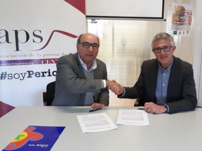 Renovación del acuerdo con Isla Mágica. El 15 de junio, 'Día de la Prensa' en el parque temático